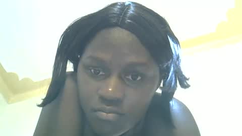 Snapshot of afronubians_ chatting on 06/17/26, 06:16 pink and josphen online show from 06/17/26, 06:16