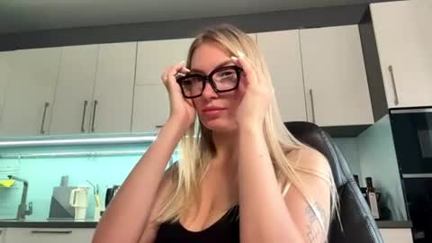 Mila -call me cute online show from 06/24/26, 09:14