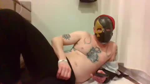 Snapshot of afterhourg chatting on 12/21/24, 02:37 afterhourg online show from 12/21/24, 02:37