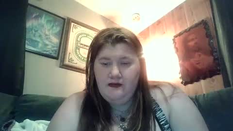 Snapshot of afterhoursangle35 chatting on 04/20/26, 12:02 Babygirls353637 online show from 04/20/26, 12:02