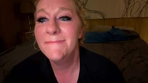 SuckUbusKitten online show from 07/30/26, 11:15