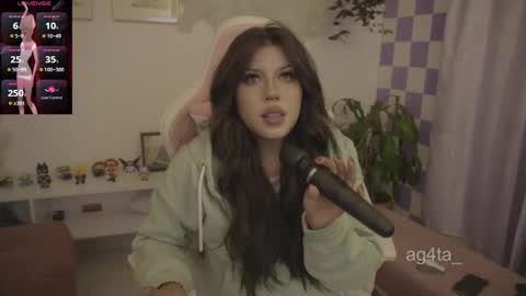 Agata online show from 10/10/25, 11:59