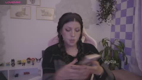 Agata online show from 10/27/25, 11:41