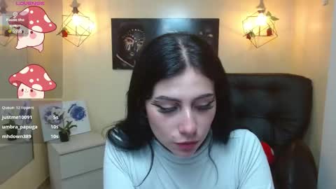 Snapshot of agarycus_ chatting on 10/04/25, 12:58 Kimberly online show from 10/04/25, 12:58