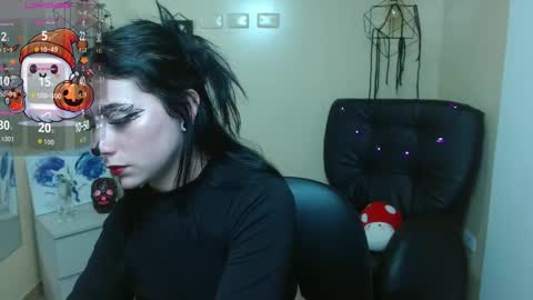 Snapshot of agarycus_ chatting on 10/16/25, 02:07 Kimberly online show from 10/16/25, 02:07