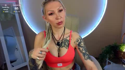 Snapshot of agata__poison chatting on 10/09/25, 11:03 Agata online show from 10/09/25, 11:03