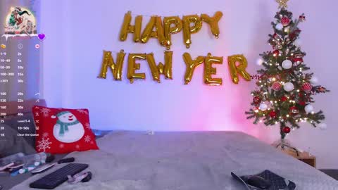 Snapshot of agata_haris chatting on 12/24/24, 05:27 Agata online show from 12/24/24, 05:27