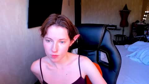 agata_in_wonderland online show from 09/23/25, 01:14