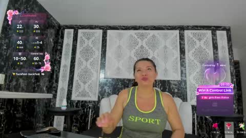 Snapshot of agata_jade chatting on 05/23/26, 10:19 Agata online show from 05/23/26, 10:19