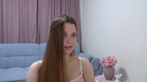 Agata Aisitt online show from 07/12/26, 06:37