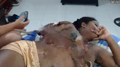 Snapshot of agatasexyxx chatting on 09/24/25, 04:27 independent model online show from 09/24/25, 04:27