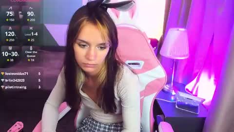 Snapshot of agatasilk chatting on 06/11/26, 02:53 Agata online show from 06/11/26, 02:53