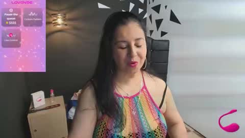 A G A T A T H O M P S O N online show from 09/22/25, 06:43