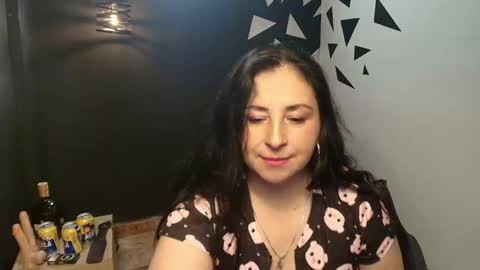 A G A T A T H O M P S O N online show from 10/21/25, 07:47