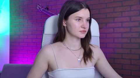 Snapshot of agatawillis chatting on 12/19/25, 07:59 Agata online show from 12/19/25, 07:59