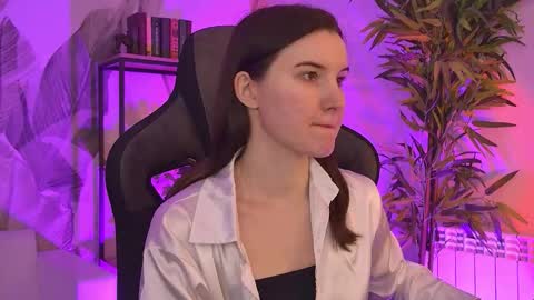 Snapshot of agatawillis chatting on 02/11/26, 07:13 Agata online show from 02/11/26, 07:13