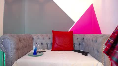 Snapshot of agatha_bms chatting on 10/26/25, 02:34 agata online show from 10/26/25, 02:34