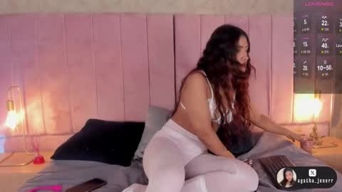 agatha_jener online show from 09/10/25, 11:43