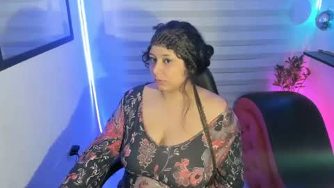 agatha_marin_ online show from 07/27/26, 11:12