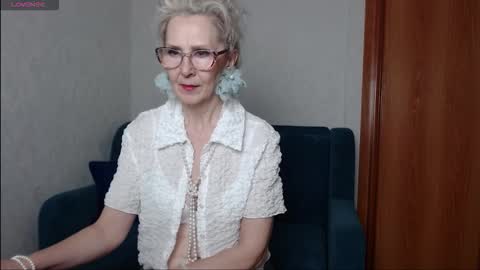 Agatha online show from 02/24/26, 03:54