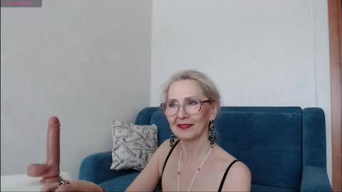 Agatha online show from 03/08/26, 02:37