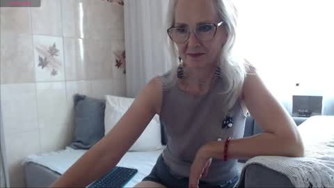 Agatha online show from 07/24/26, 03:37