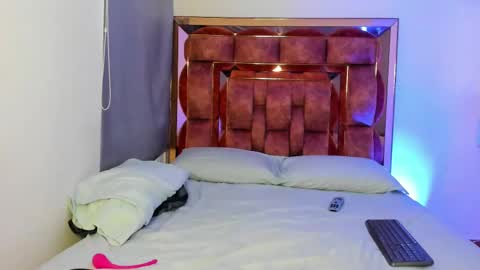 Snapshot of agatha_morrison1 chatting on 02/09/25, 07:52 Agatha online show from 02/09/25, 07:52