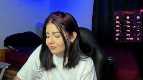 Snapshot of agatha_riccie chatting on 02/02/25, 07:20 Cat online show from 02/02/25, 07:20