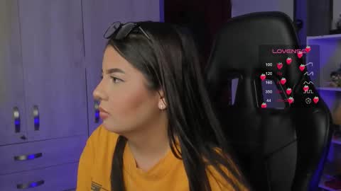 Cat online show from 09/24/25, 05:44