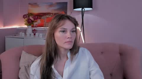Snapshot of agatha_roose chatting on 02/16/26, 03:24 Agatha Rose online show from 02/16/26, 03:24