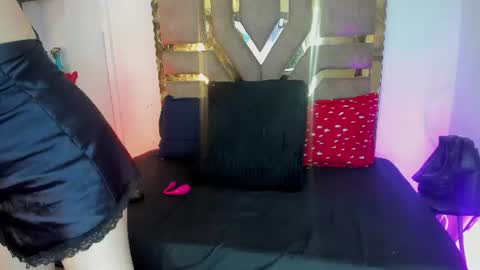 agatha ross online show from 07/24/26, 11:19