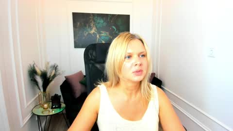 Agatha online show from 06/07/26, 11:25