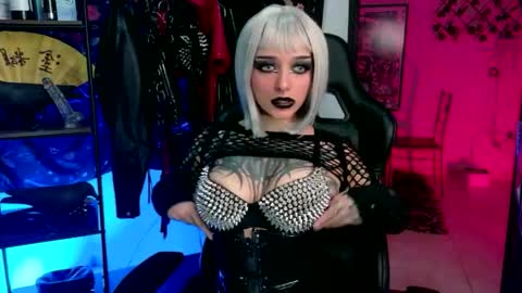Agatha Fox online show from 05/16/26, 07:12