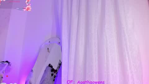 Snapshot of agathaowens chatting on 10/18/25, 12:13 Agatha Owens online show from 10/18/25, 12:13