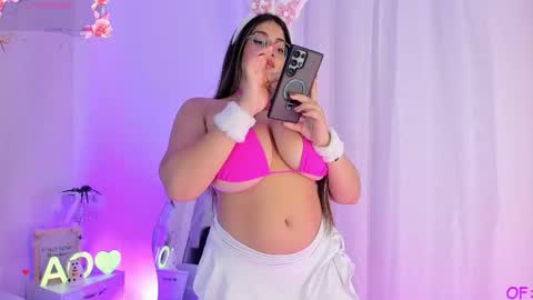 Snapshot of agathaowens chatting on 10/30/25, 12:56 Agatha Owens online show from 10/30/25, 12:56