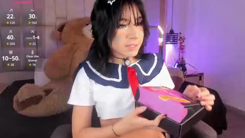 agathauwudoll online show from 06/10/26, 09:35
