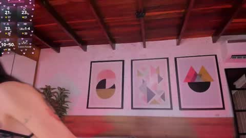 Snapshot of agattaduque chatting on 02/20/25, 11:54 online show from 02/20/25, 11:54