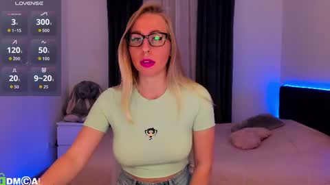 Polly online show from 07/11/26, 12:19