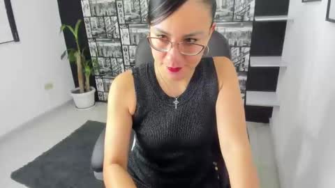 Aghata Moon online show from 12/10/24, 11:22