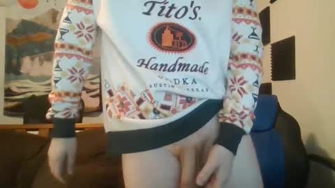 Snapshot of agingerboyx chatting on 01/31/25, 12:39 agingerboyx online show from 01/31/25, 12:39