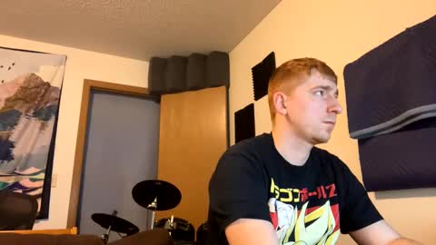 Snapshot of agingerboyx chatting on 02/08/25, 02:26 agingerboyx online show from 02/08/25, 02:26