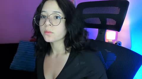 Snapshot of agnes_21 chatting on 09/27/25, 02:55  ines  online show from 09/27/25, 02:55