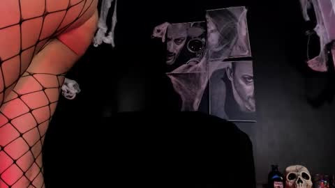 agnes_jones online show from 10/25/25, 12:18