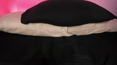 agnes_jones online show from 06/14/26, 01:47