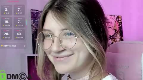 Agnes online show from 10/12/25, 09:30