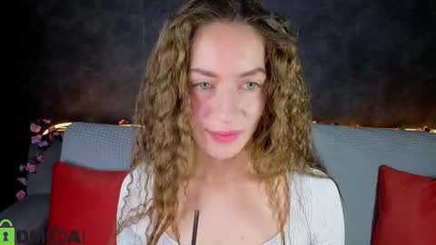 Snapshot of agnes_wells chatting on 11/22/25, 09:19 agnes wells online show from 11/22/25, 09:19