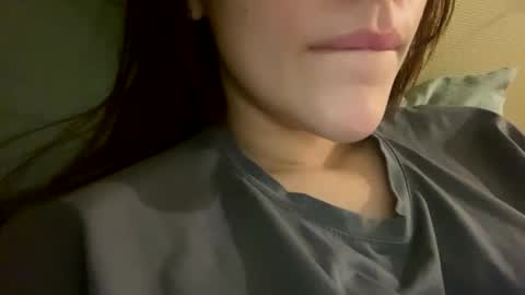 Snapshot of agnes_your chatting on 11/08/25, 09:35 Agnes online show from 11/08/25, 09:35