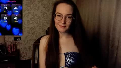 Agnes online show from 11/24/25, 02:39