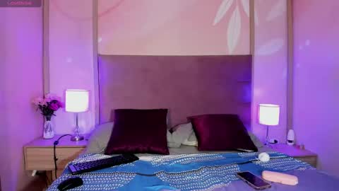 Snapshot of agnesrocuzzo chatting on 10/09/25, 03:15 agnesrocuzzo online show from 10/09/25, 03:15