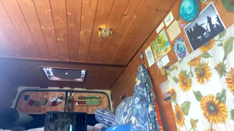 Juan online show from 03/11/25, 10:29